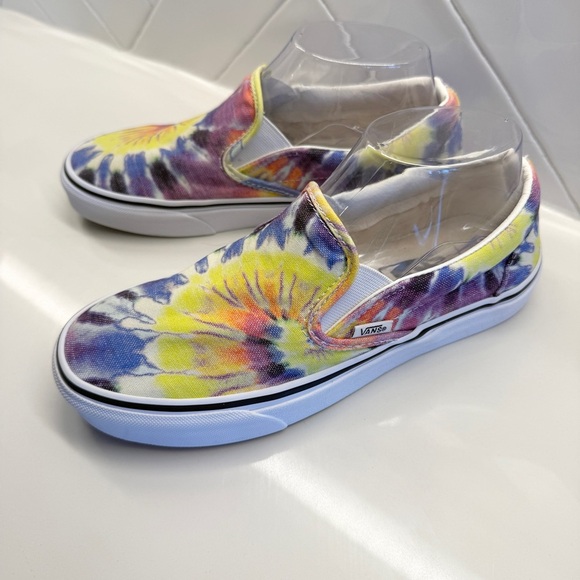 VANS Women’s Classic Slip On Washed Tie Dye Canvas Shoes Sneakers Size 7.5 - Picture 3 of 11